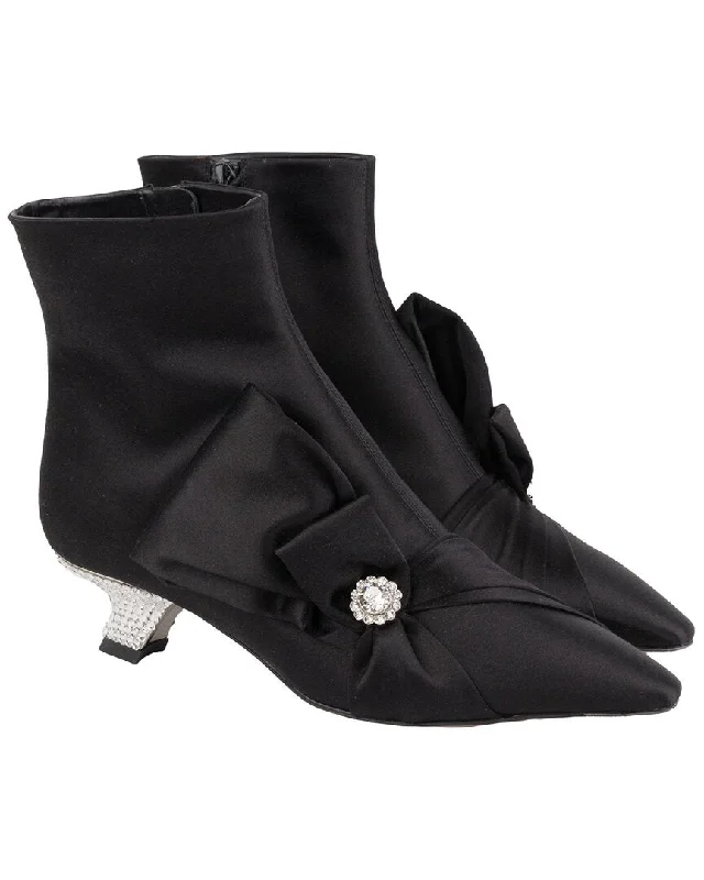 Women's cork - sole stiletto heel pumps for a natural touchRoger Vivier Lavalliere Strass Heel Satin Bootie