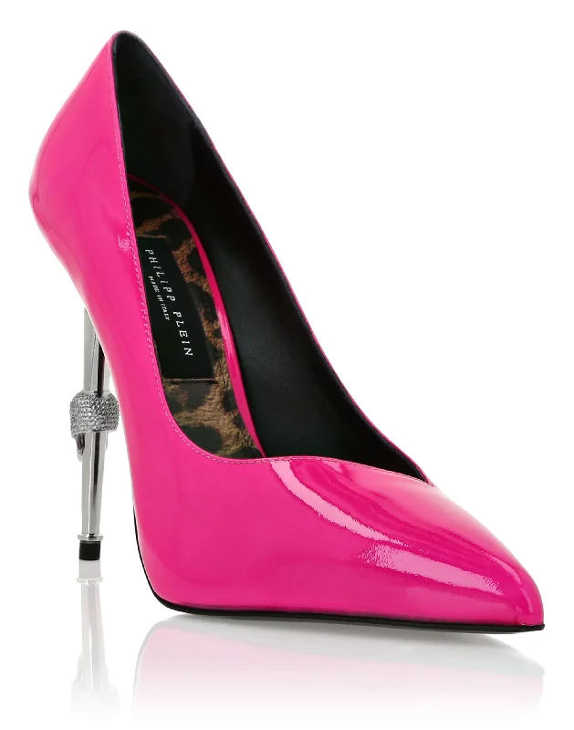 Women's forest green stiletto heel pumps for a nature - inspired lookPatent Leather Decollete Hi-Heels