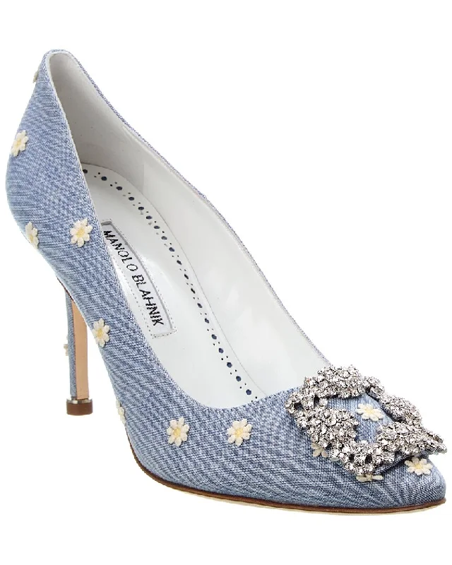 Women's burgundy stiletto heel pumps for a sophisticated appearanceManolo Blahnik Hangisi 90 Chambray Pump