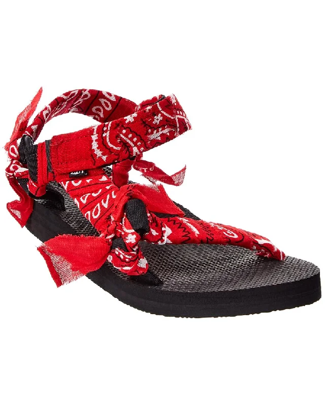 Women's Sandals with a Wedge Heel and a Tassel Detail in Orange for a Trendy LookArizona Love Trekky Bandana Sandal