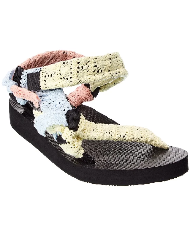 Women's Thong Sandals with a Beaded Design in Multicolor for a Beachy AestheticArizona Love Trekky Sandal