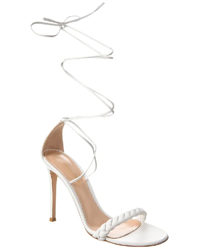 Sustainable Women's Recycled Material Sandals in Beige for Eco - Conscious ShoppersGianvito Rossi Leomi 105 Leather Sandal