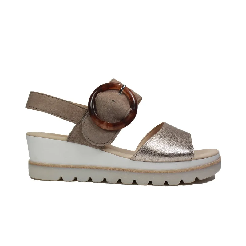 Sustainable Women's Recycled Material Sandals in Beige for Eco - Conscious ShoppersGabor Women's Yeo Leather Wedge Sandal Purder Rabbit