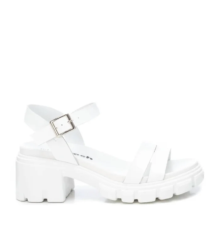 Women's Flat Slide Sandals with a Memory Foam Insole in White for All - Day ComfortWomen's Combat Sandals In White